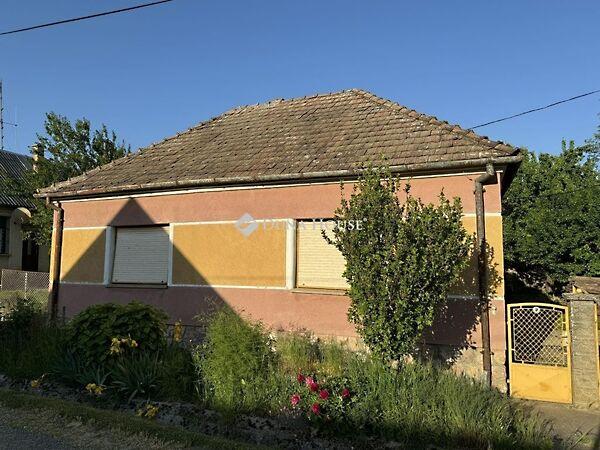 Kossuth, Villánykövesd képe