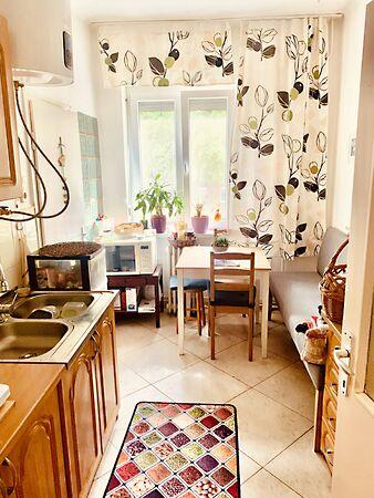 Köztelek, Győr képe