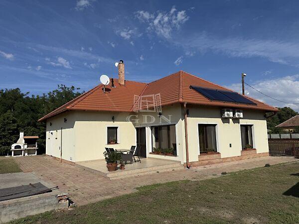 Csanytelek központjában, Csanytelek képe