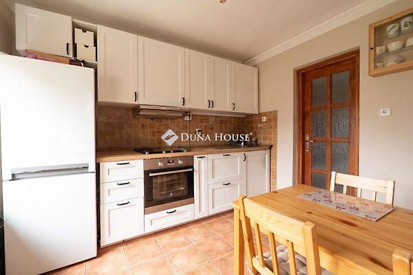 Szabadság, Vértesszőlős képe