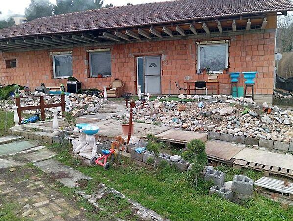 Pentelei Molnár János, Dunaújváros képe