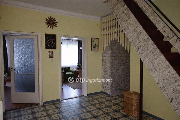 Pusztaszabolcs képe