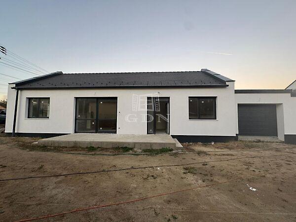 Balaton, Gödöllő képe