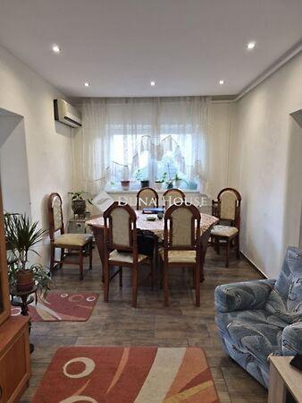 Auróra, Pécs képe