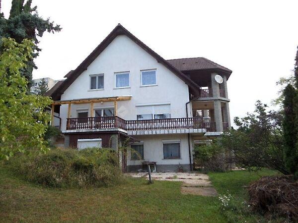 Függetlenség, Komló képe