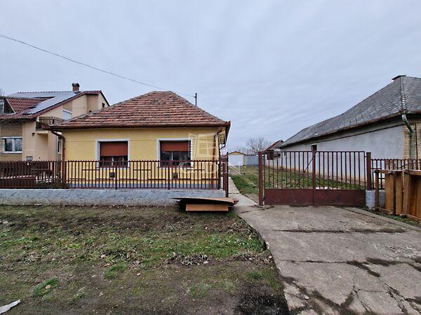 Közkedvel, Tura képe