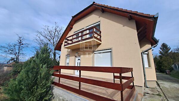 Mogyoródon HÉV-hez közeli, Mogyoród képe