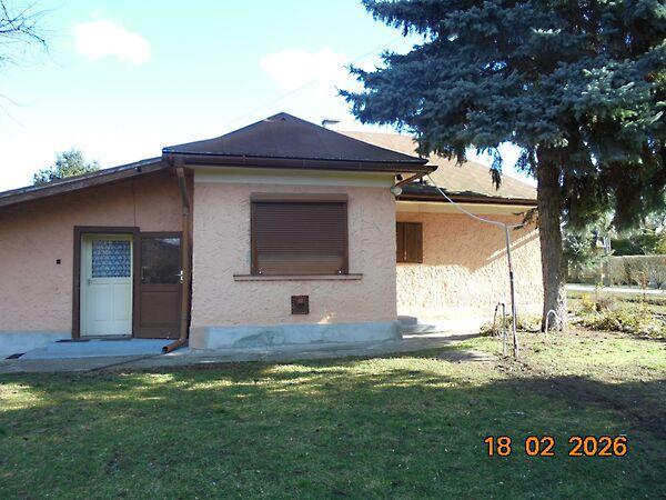 Iskola, Gárdony képe