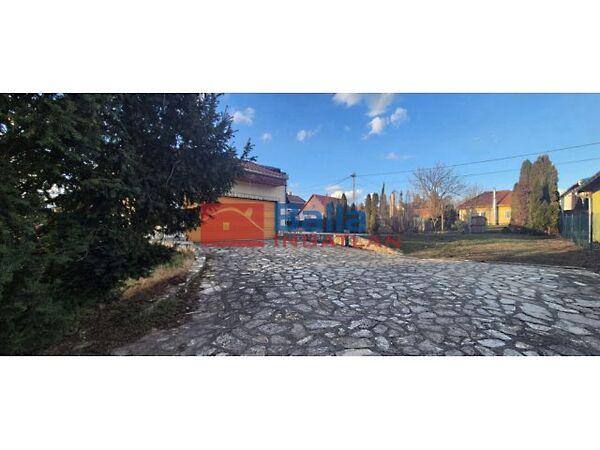 Központhoz közeli, Gyömrő képe