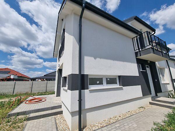 Vadvirág u. 11, Levél képe