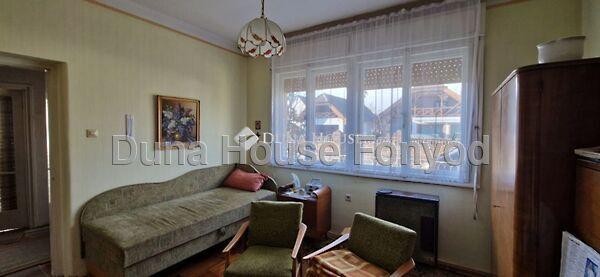 Kinizsi Pál, Balatonkeresztúr képe