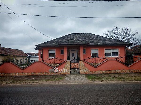 Tápiószentmárton képe