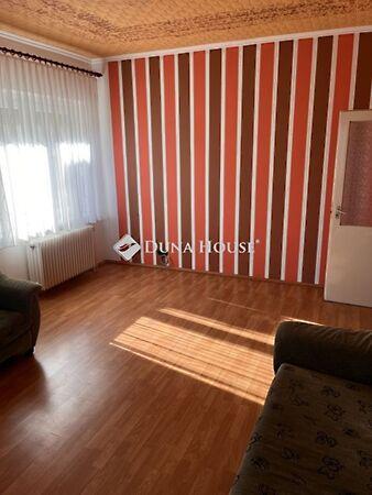 Kossuth Lajos, Egyházasfalu képe