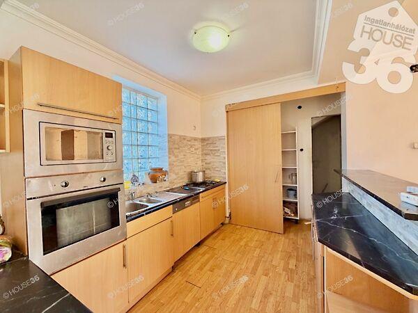 Hunyadi, Kerekegyháza képe