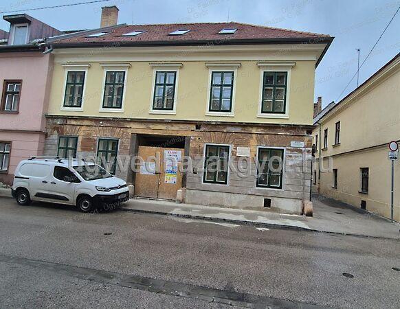 Teleki L02 43,71, Győr képe