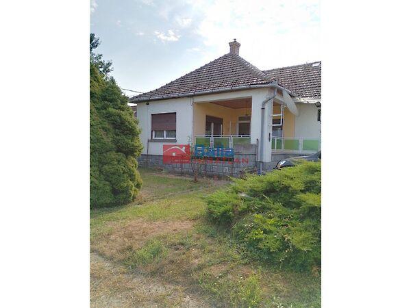 Fő út, Heves képe