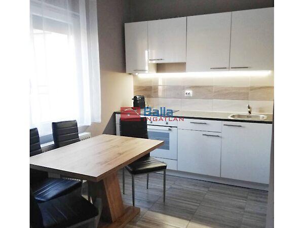 Városközpont közeli, Pécel képe