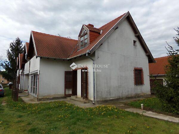 Bezerédi, Harkány képe