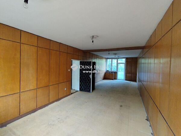 Komáromi, Tatabánya 3. képe