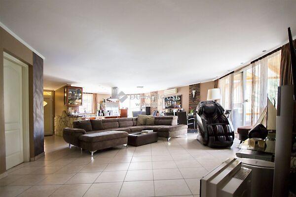 Csalogány, Csömör 2. képe