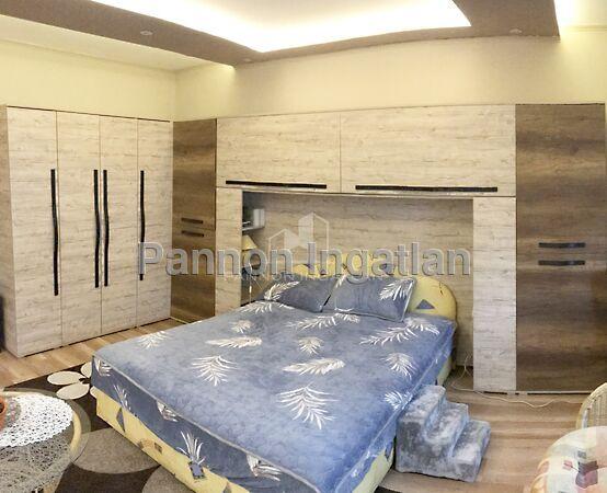 Hunyadi János, Pápa 2. képe