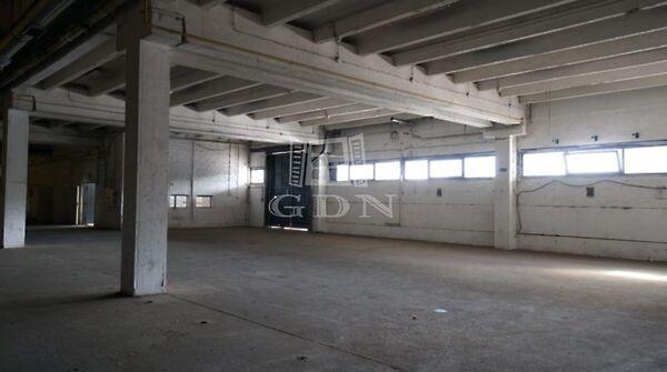 Ipari parkban 1124 m² raktár, Budaörs képe