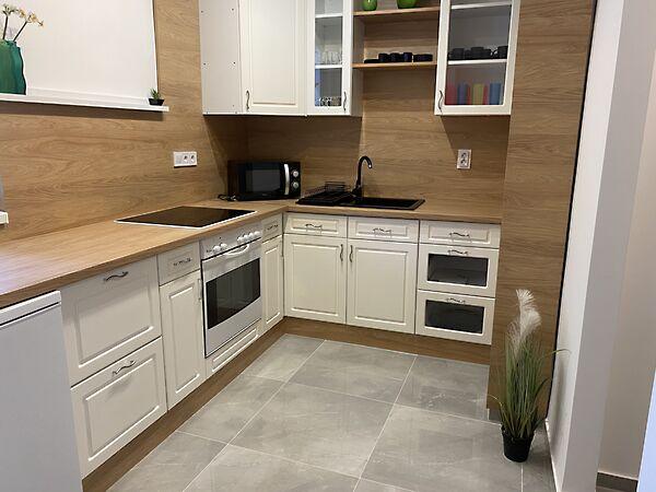 Boldog Sándor István krt., Szolnok 2. képe