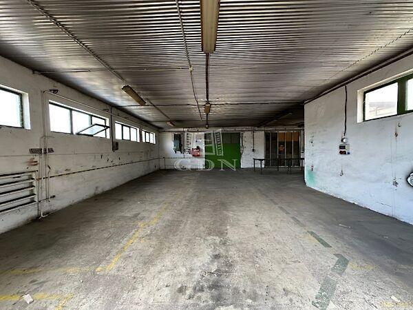 Ipari környezetben, Vác, Vác 2. képe