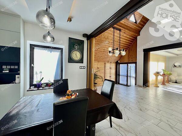 Mária, Kecskemét 3. képe