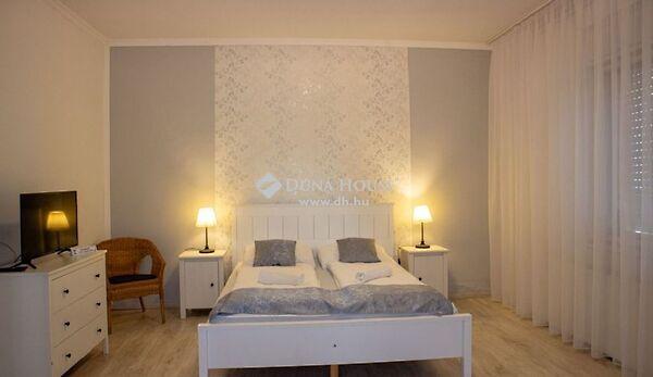 Petőfi Sándor, Villány 3. képe