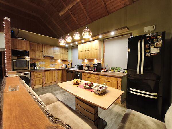 Kisapostagon - nappali+3 szobás családi ház, Kisapostag képe