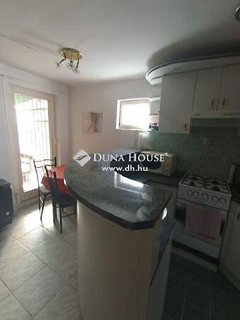 Méhecske, Lakitelek 3. képe