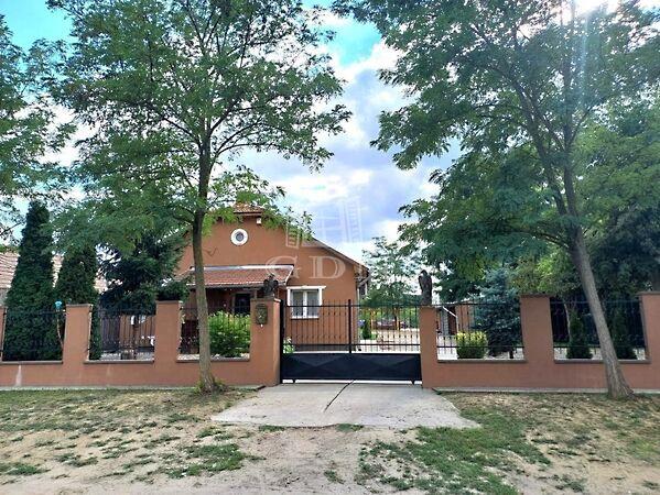 Gazdálkodni vágyóknak, Nagykáta képe