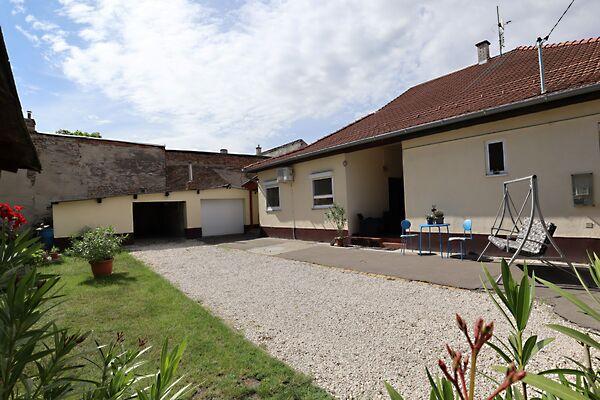 József Attila, Budapest, XX. kerület 2. képe