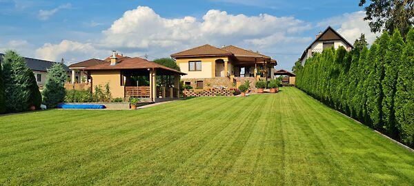 Hold, Maglód 3. képe