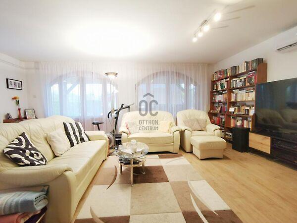 Kertész, Velence 2. képe