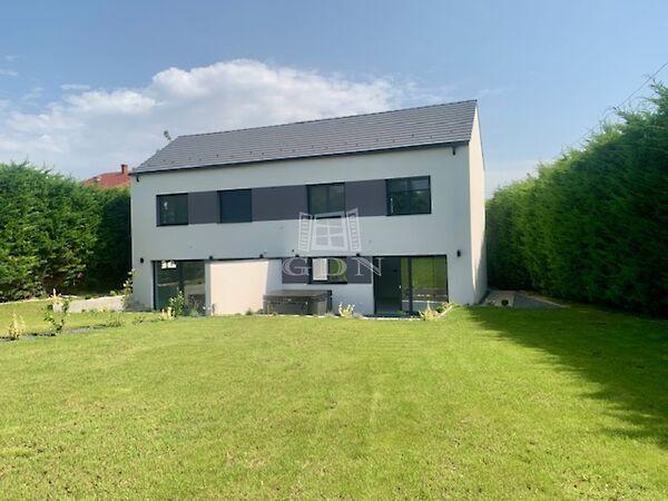 Modern, prémium, Törökbálint képe