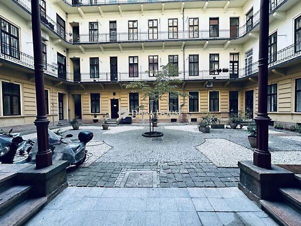 Szentkirályi, Budapest, VIII. kerület 2. képe