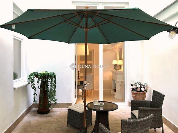 Múzeum, Budapest, VIII. kerület 2. képe