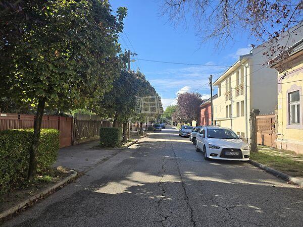 15. kerületben családi ház, Budapest, XV. kerület 2. képe