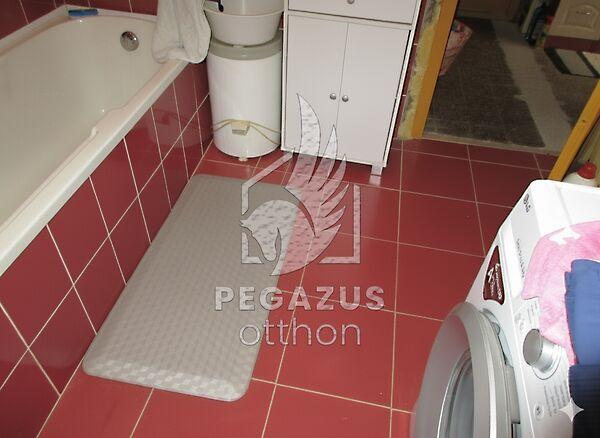 Mogyorós, Ózd 3. képe