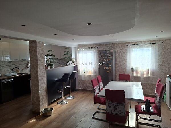 Kövező, Érd képe