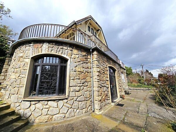 Szőlő, Pécs 2. képe