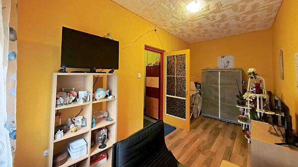 Mátyás Király, Várpalota 2. képe