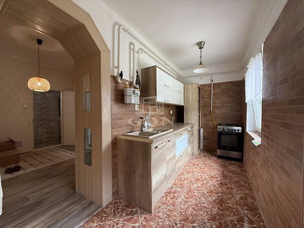 Zimonyi, Székesfehérvár 3. képe