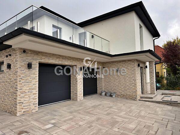 Akácfa, Veszprém 2. képe