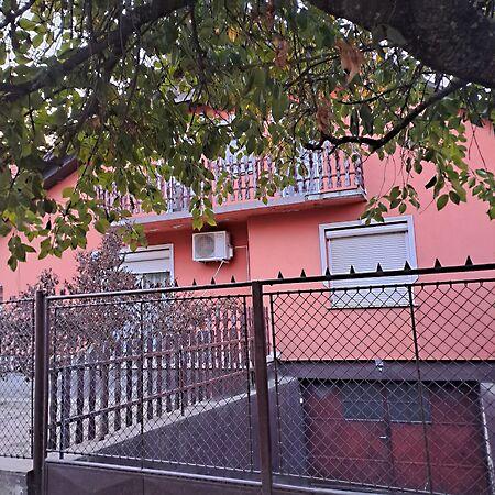 Judit Ingatlan és, Monor 3. képe