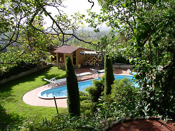 Szőlész, Pécs 3. képe