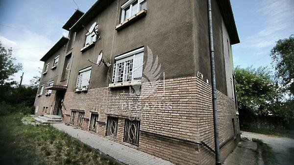 Alkotmány, Ózd 2. képe