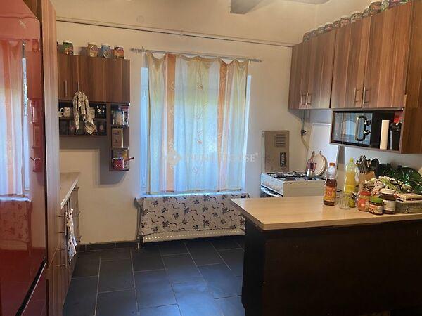 Béke, Piliscsév képe